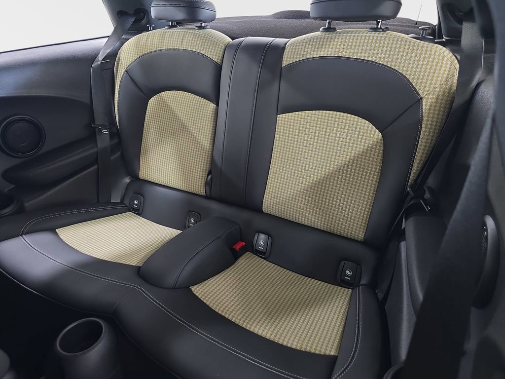 Used 2023 MINI Cooper S w/ MINI Resolute Edition image 13