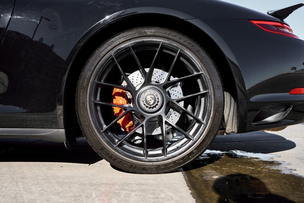 Used 2019 Porsche 911 Targa 4 GTS image 18