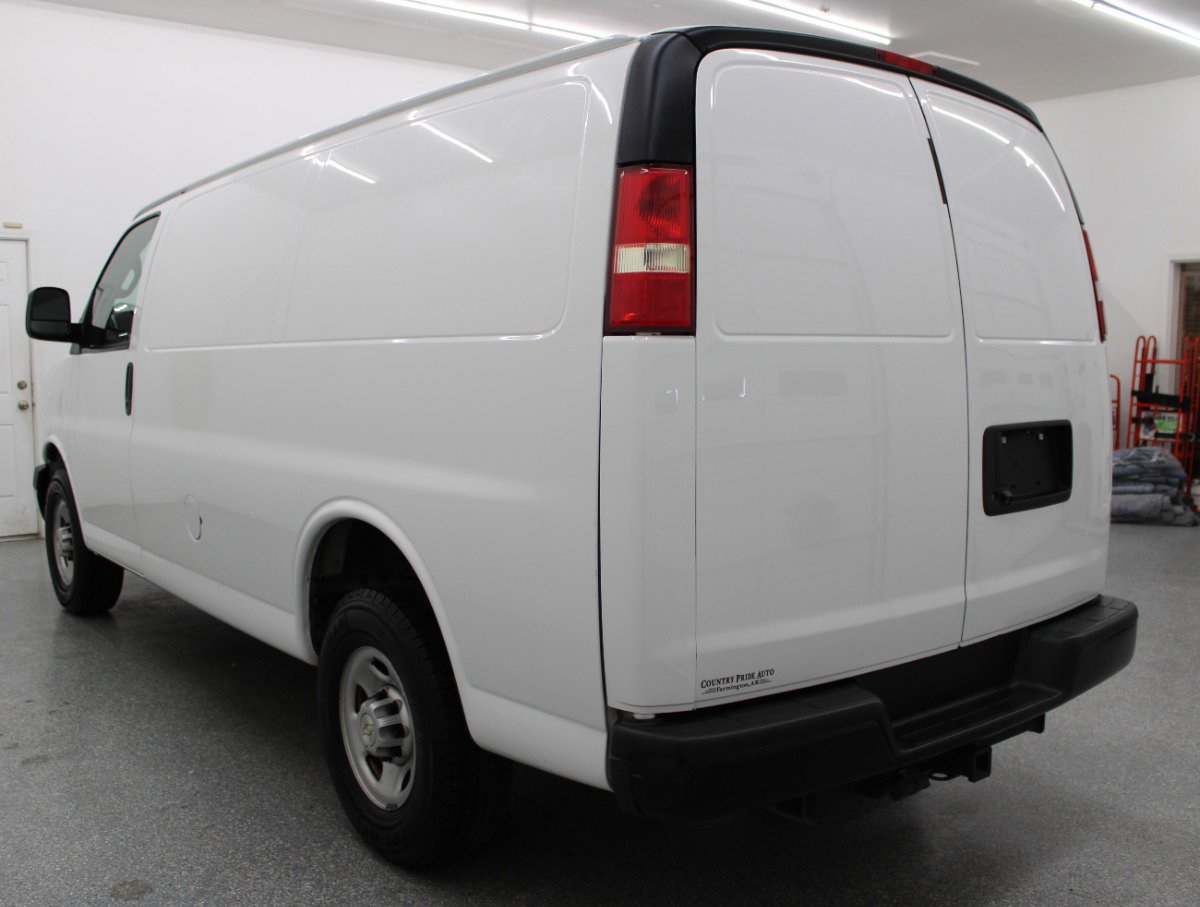 Used 2020 Chevrolet Express 2500 w/ Enhanced Convenience Package image 6
