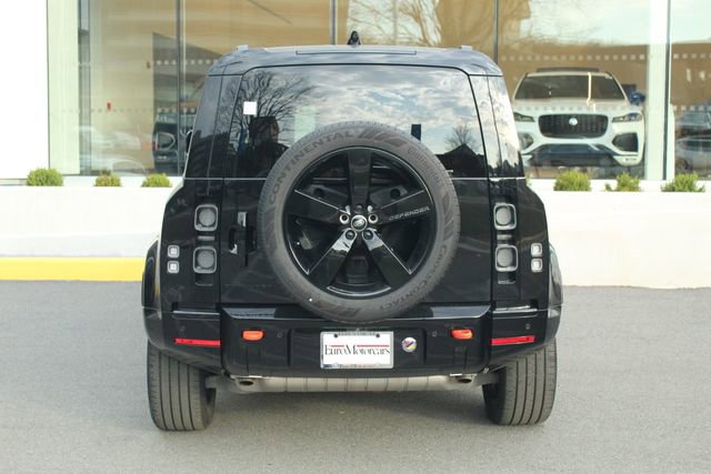 Used 2025 Land Rover Defender 110 X image 7