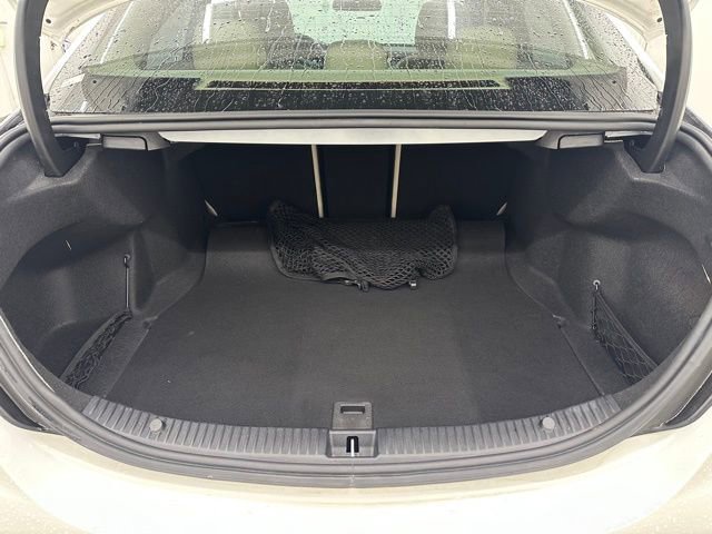 Used 2018 Mercedes-Benz C 300 Sedan image 15