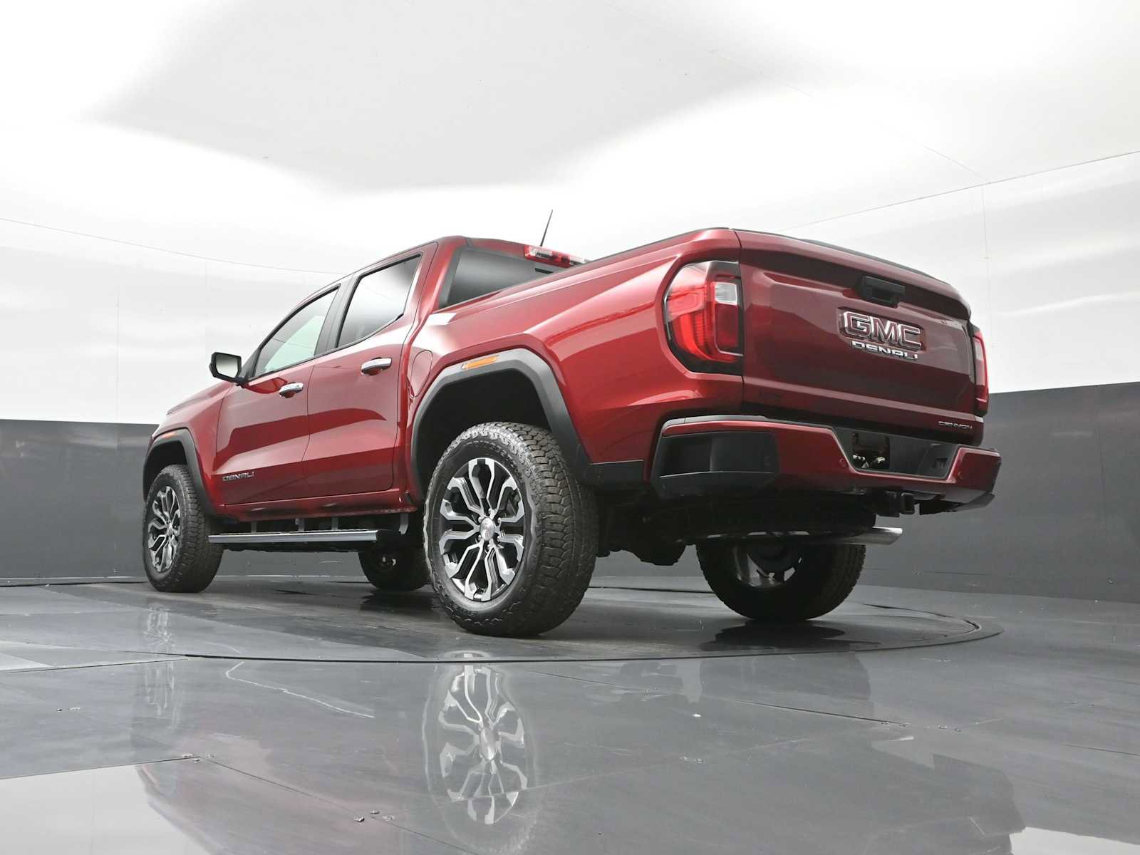 New 2026 GMC Canyon Denali image 22