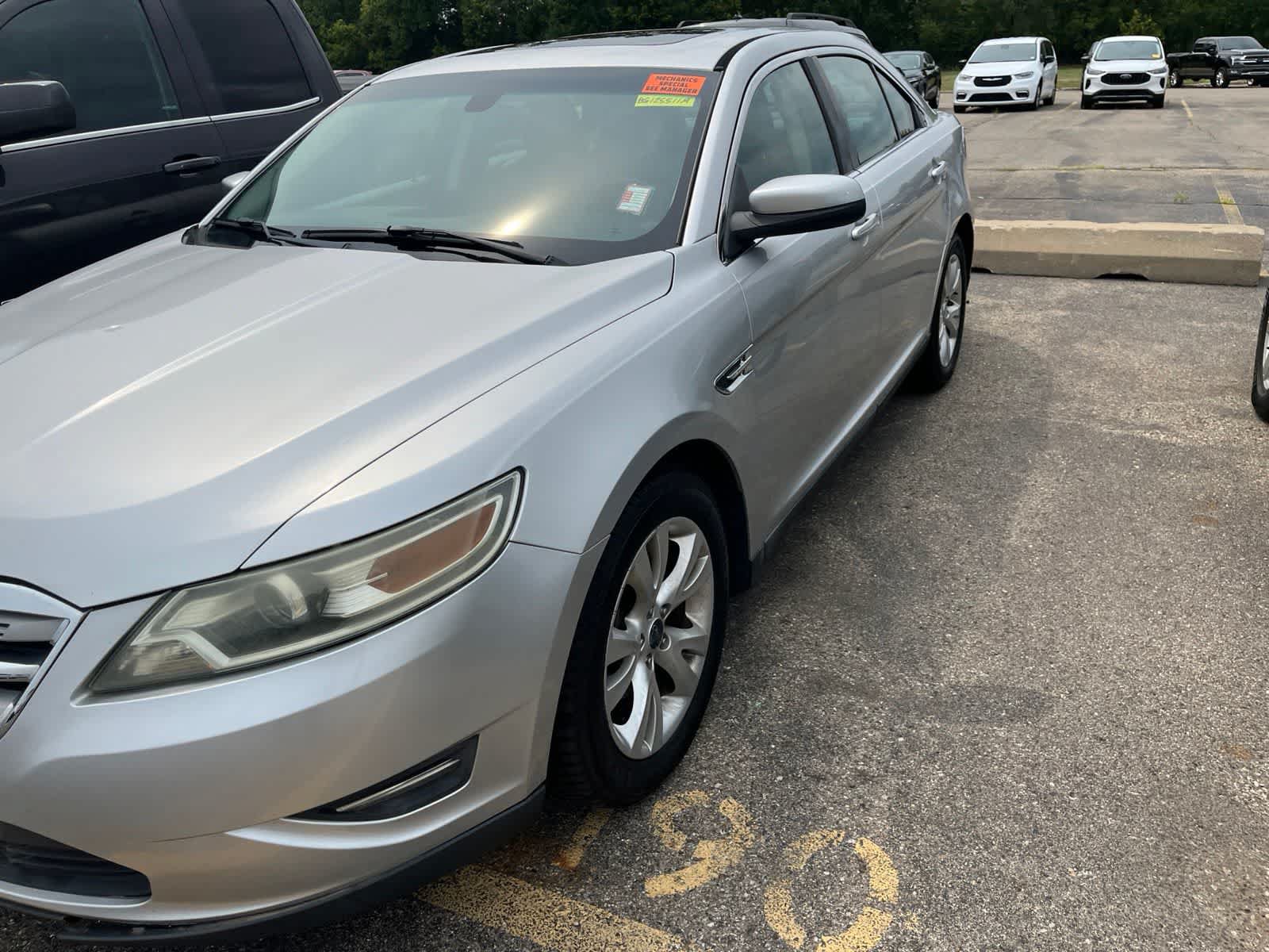 Used 2011 Ford Taurus SEL w/ 201A Rapid Spec Order Code FWD image 6