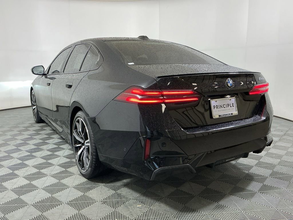 Certified 2025 BMW 530i w/ M Sport Package RWD image 7