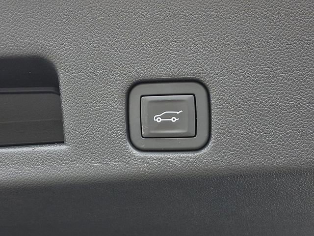 Used 2025 Buick Enclave Preferred image 33