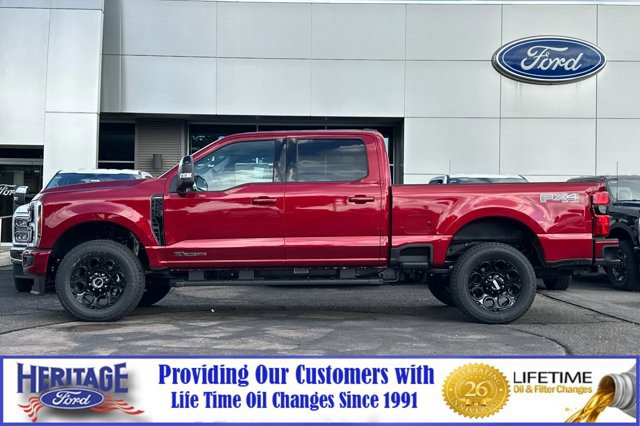 New 2026 Ford F250 Lariat w/ Black Appearance Package image 7