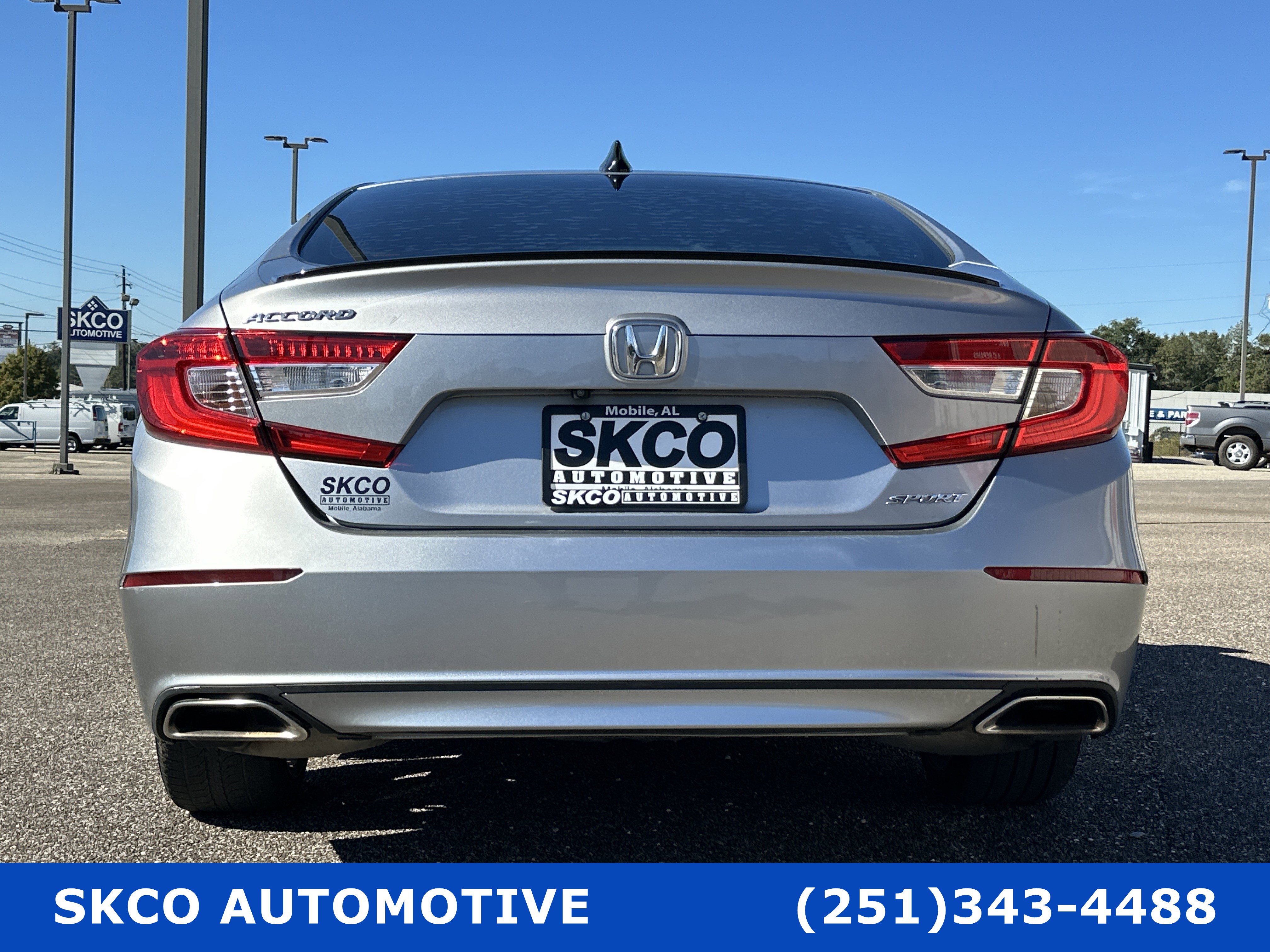 Used 2021 Honda Accord Sport image 4