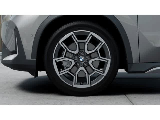 New 2026 BMW X1 xDrive28i w/ Technology Package AWD/4WD image 7