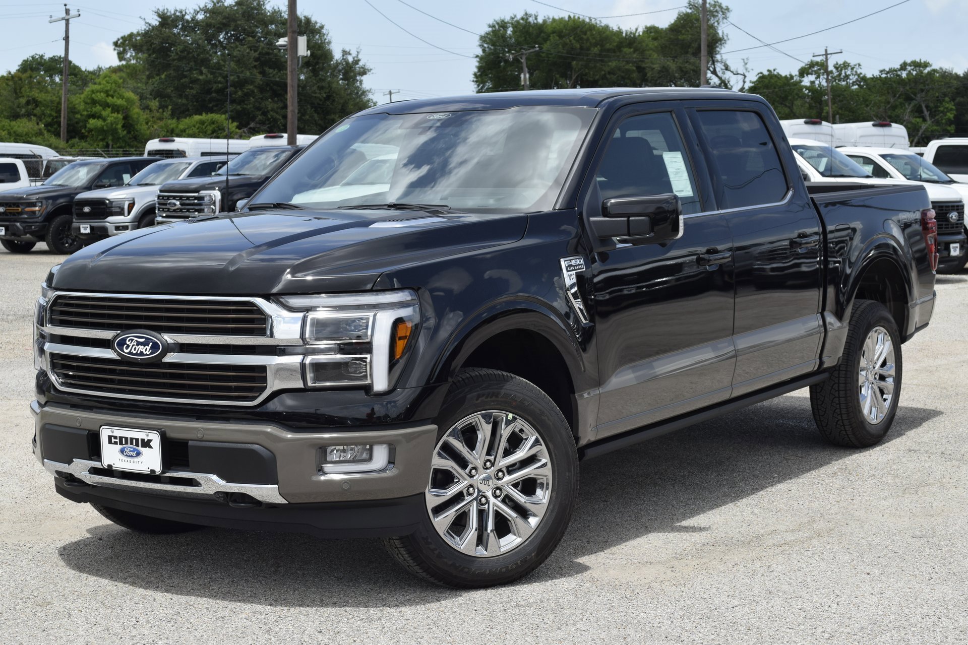New 2025 Ford F150 King Ranch w/ FX4 Off-Road Package