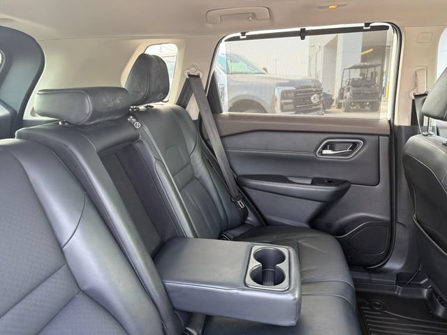 Used 2021 Nissan Rogue SV w/ Premium Package AWD/4WD image 30