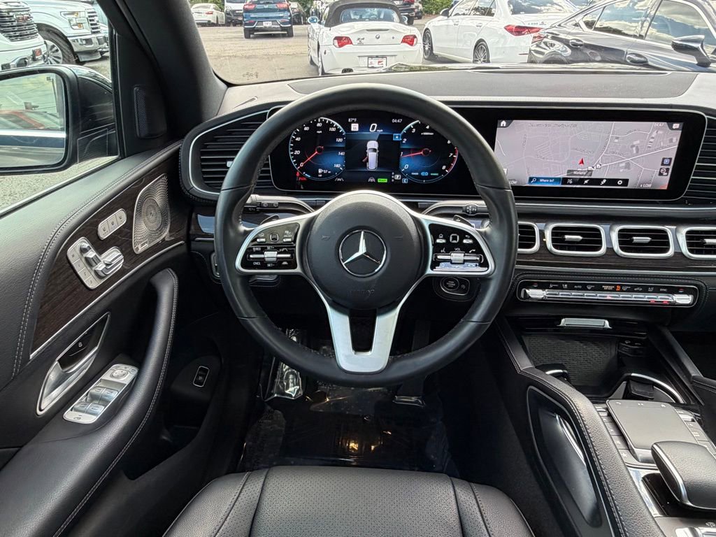 Used 2021 Mercedes-Benz GLS 450 4MATIC image 30