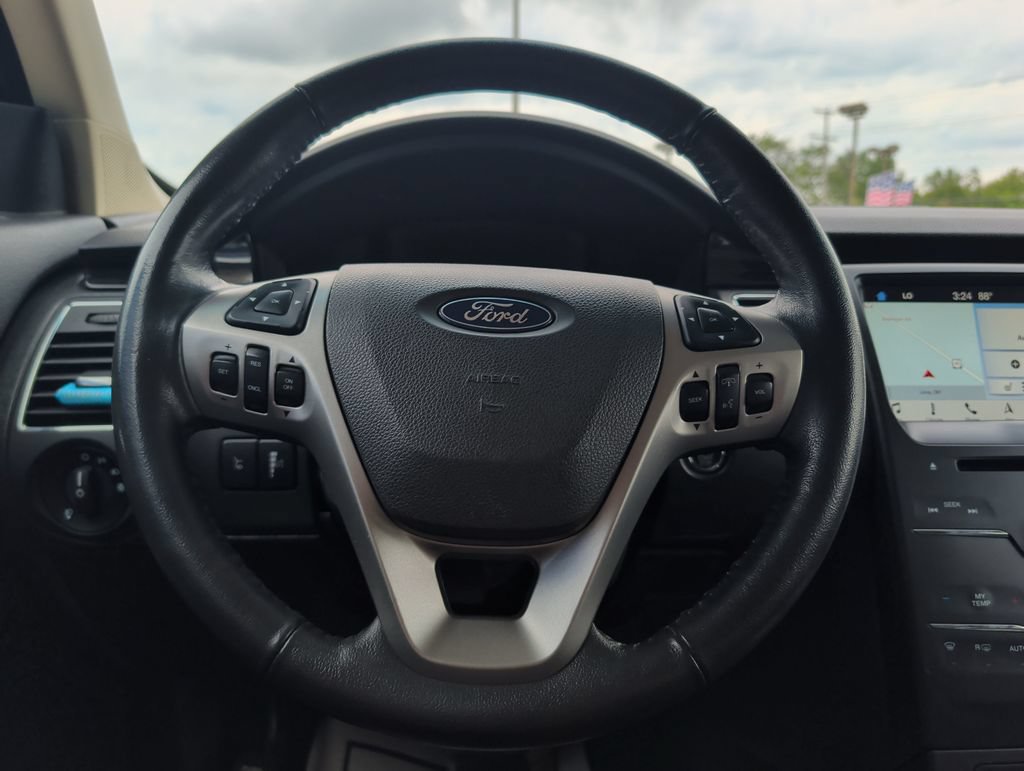 Used 2019 Ford Flex SEL w/ Equipment Group 202A AWD/4WD image 11