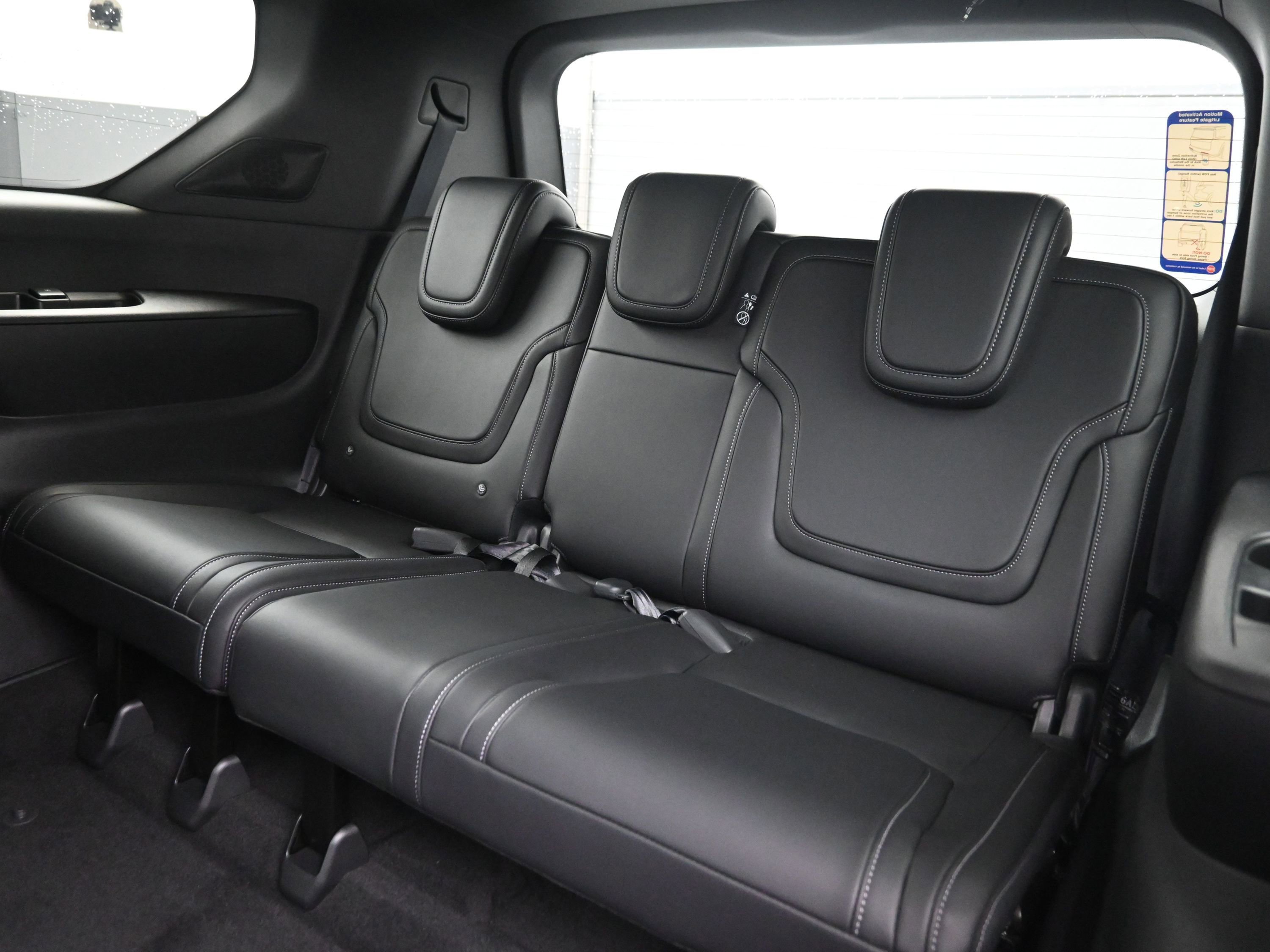 New 2026 Nissan Armada PRO-4X image 18