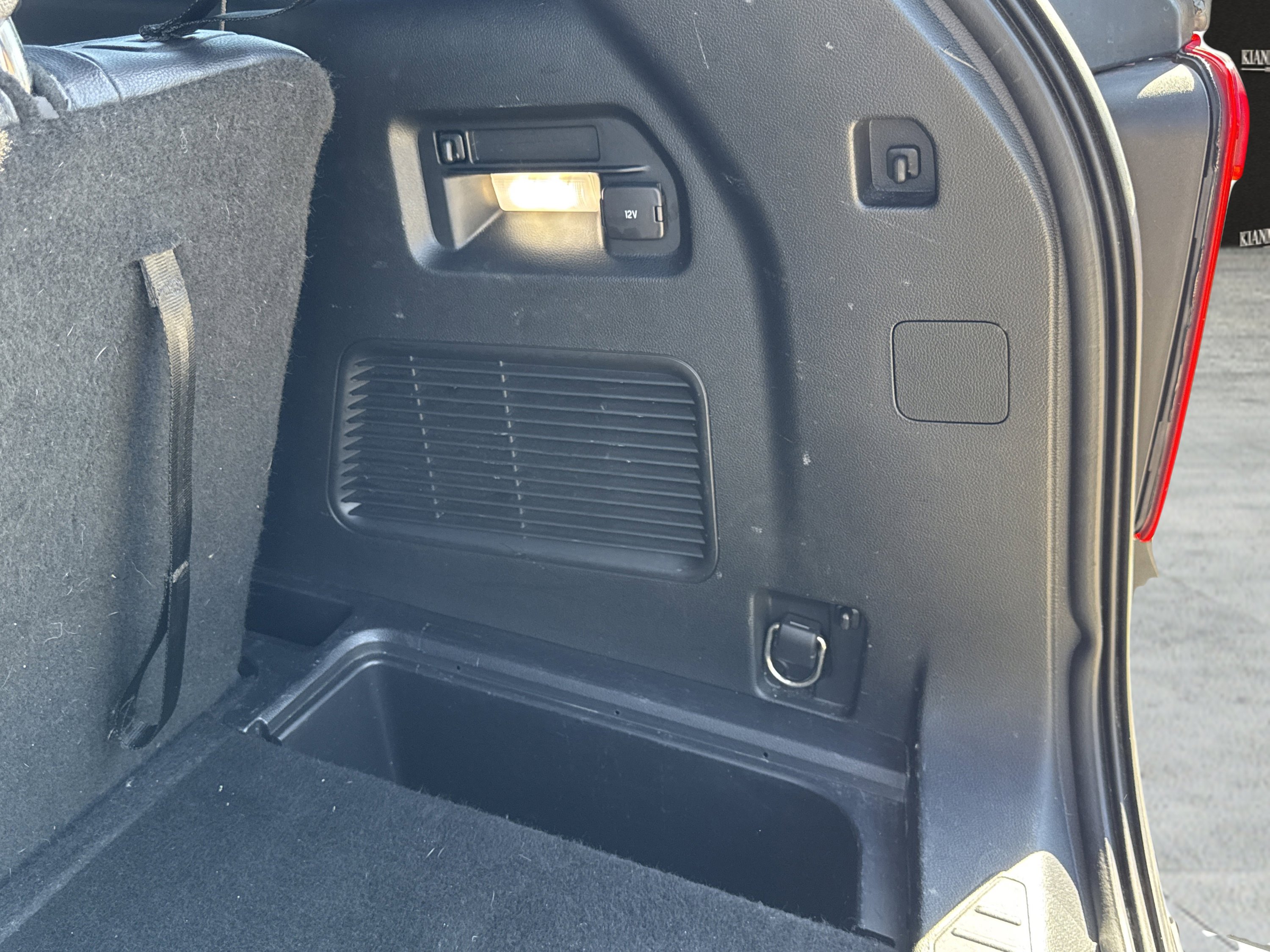 Used 2020 Ford Explorer XLT w/ Equipment Group 202A image 41