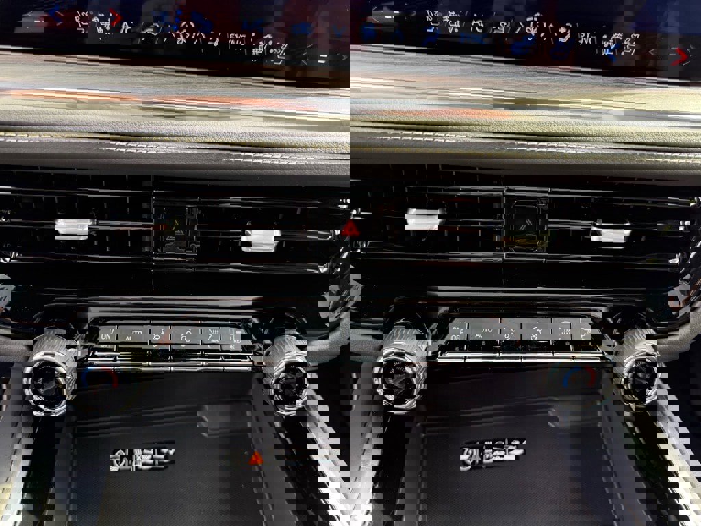 New 2025 Chevrolet Tahoe Premier image 23