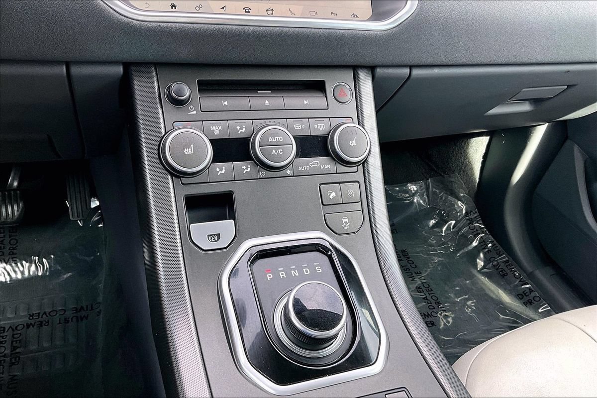 Used 2018 Land Rover Range Rover Evoque SE Premium AWD/4WD image 30
