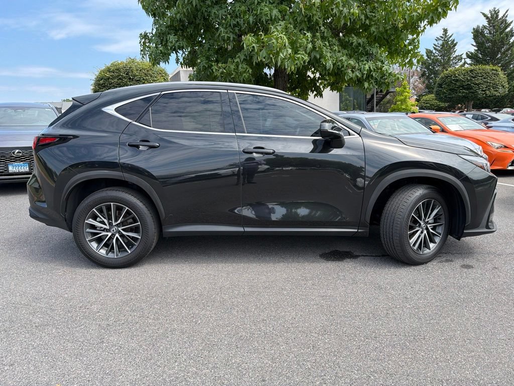 Certified 2024 Lexus NX 250 FWD w/ Towing Package (2000 Lbs) image 4