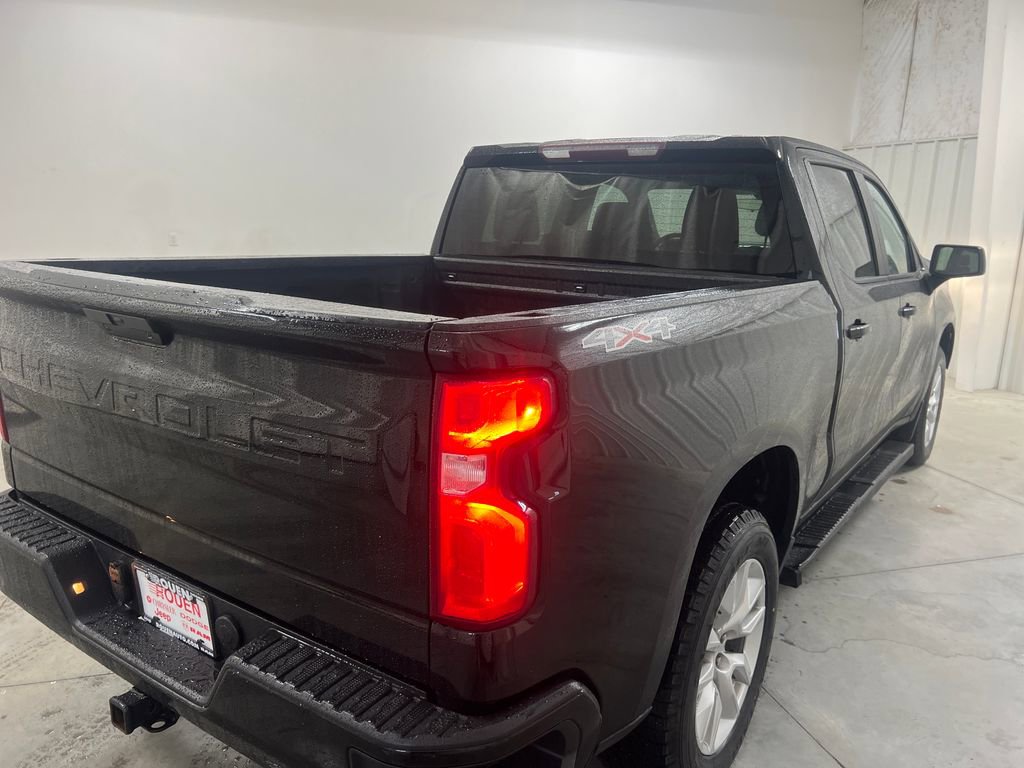 Used 2020 Chevrolet Silverado 1500 Custom w/ Custom Value Package image 21