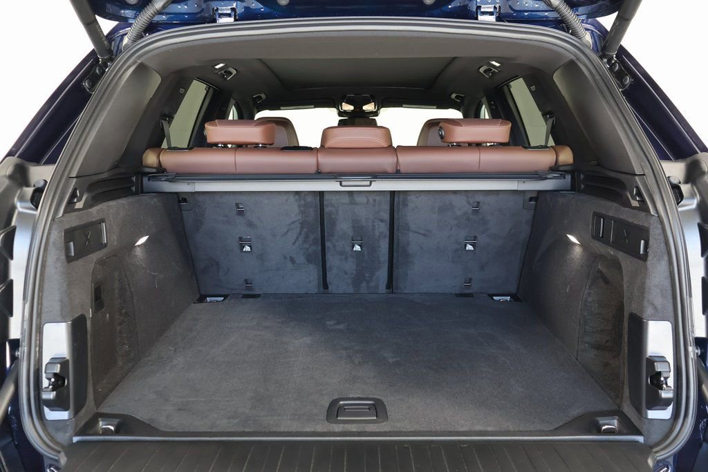 New 2026 BMW X5 xDrive40i w/ Climate Comfort Package image 7