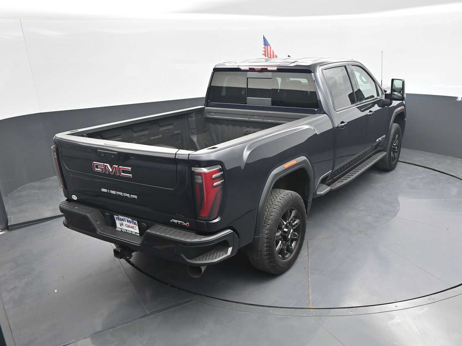 Used 2024 GMC Sierra 2500 AT4 w/ AT4 Premium Plus Package AWD/4WD image 33