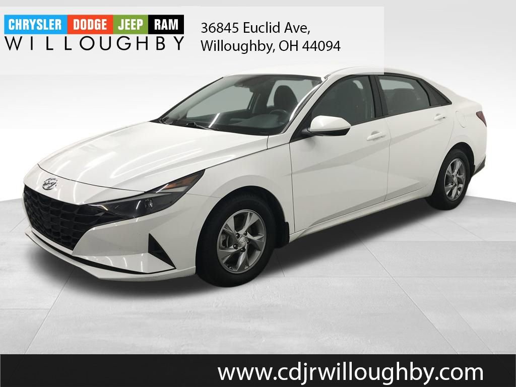 Used 2023 Hyundai Elantra SE