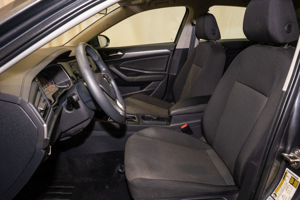 Used 2021 Volkswagen Jetta S w/ Driver Assistance Package image 9