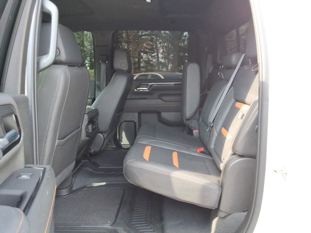 Used 2024 GMC Sierra 2500 AT4 w/ AT4 Preferred Package AWD/4WD image 21