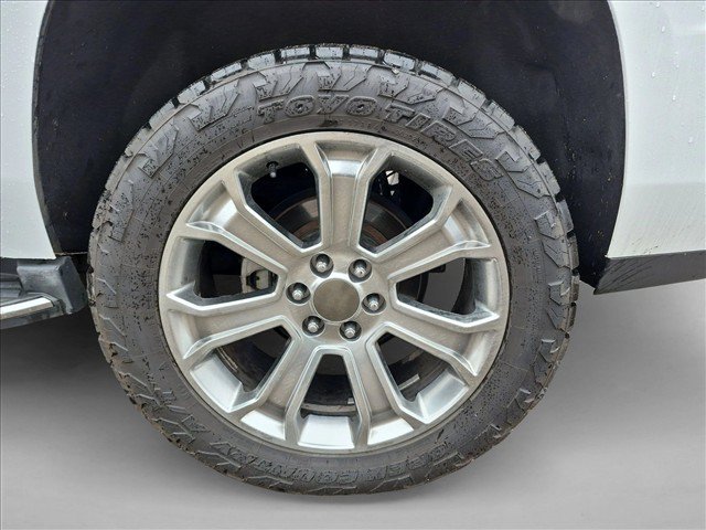 Used 2016 GMC Yukon SLT AWD/4WD image 13