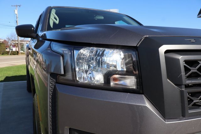 Used 2022 Nissan Frontier S w/ Technology Package image 3