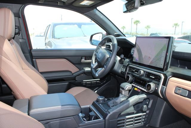 Used 2026 Toyota 4Runner Limited w/ Tow Technology Package AWD/4WD image 5