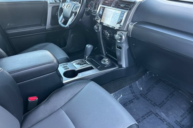 Certified 2023 Toyota 4Runner SR5 Premium w/ Moonroof Package AWD/4WD image 20