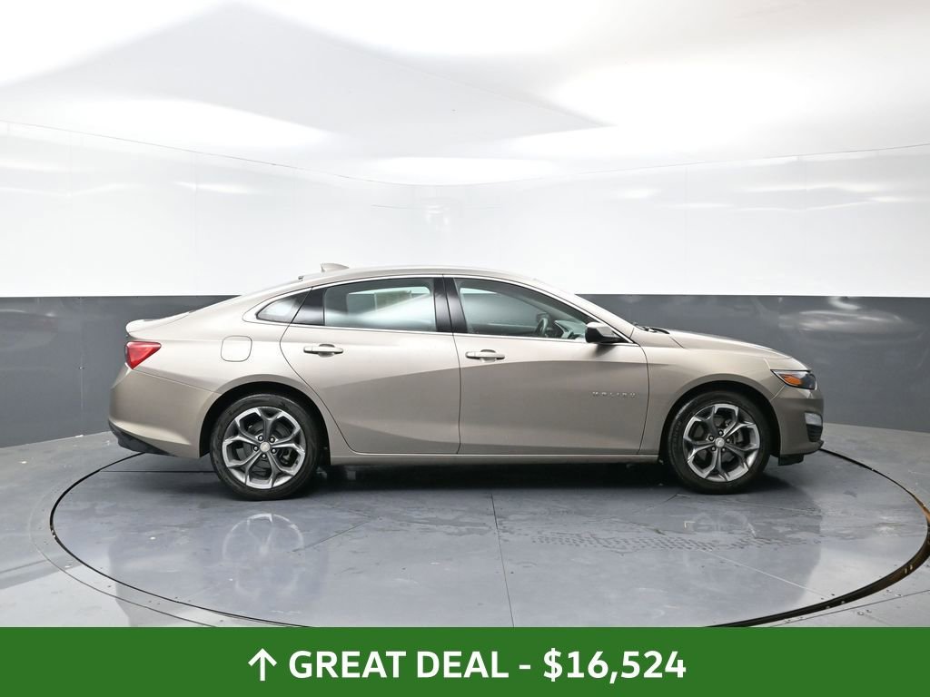 Used 2023 Chevrolet Malibu LT image 2