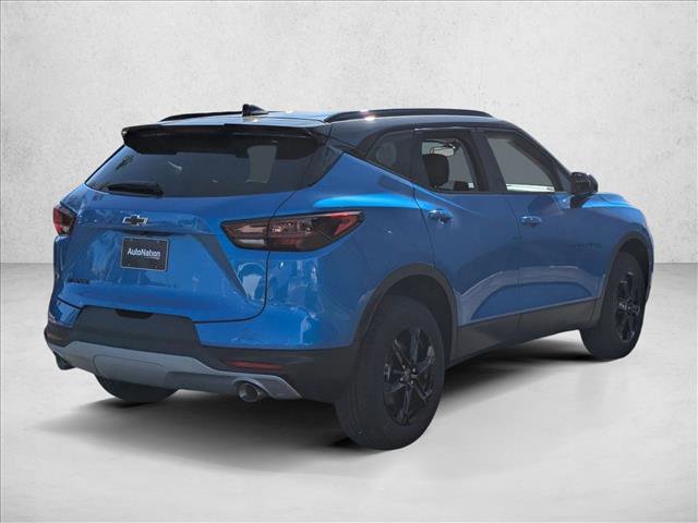 New 2025 Chevrolet Blazer LT w/ Convenience Package image 2