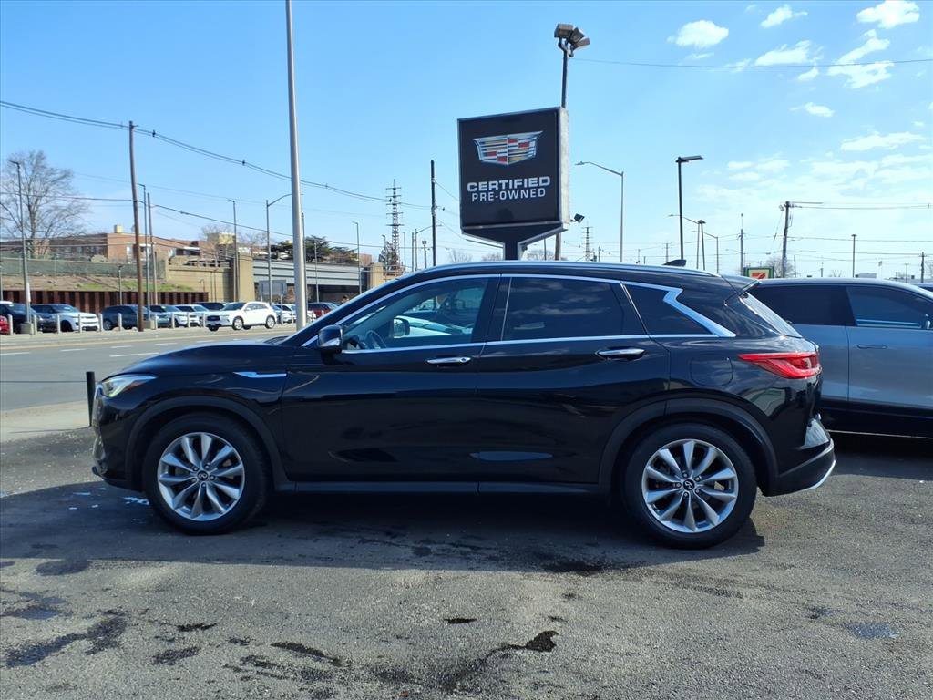 Used 2020 INFINITI QX50 Luxe w/ Navigation Package image 8