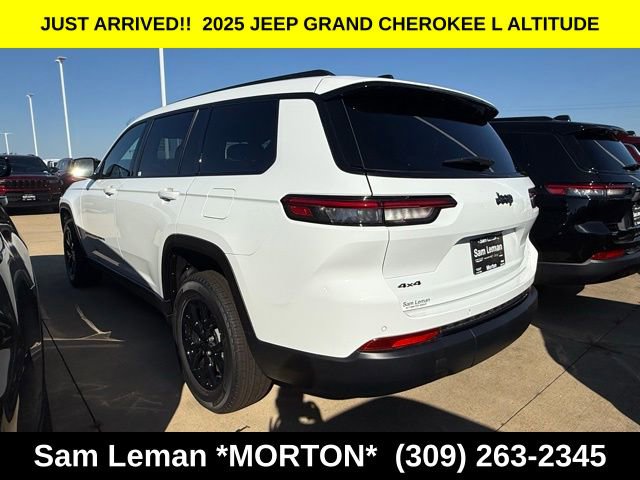 New 2025 Jeep Grand Cherokee L Altitude image 12
