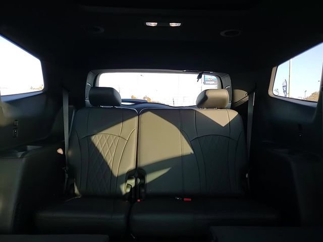 Used 2023 Buick Enclave Avenir w/ Avenir Technology Package image 22