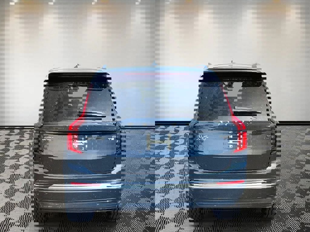 New 2026 Volvo XC90 T8 Ultra w/ Lounge Package AWD/4WD image 4