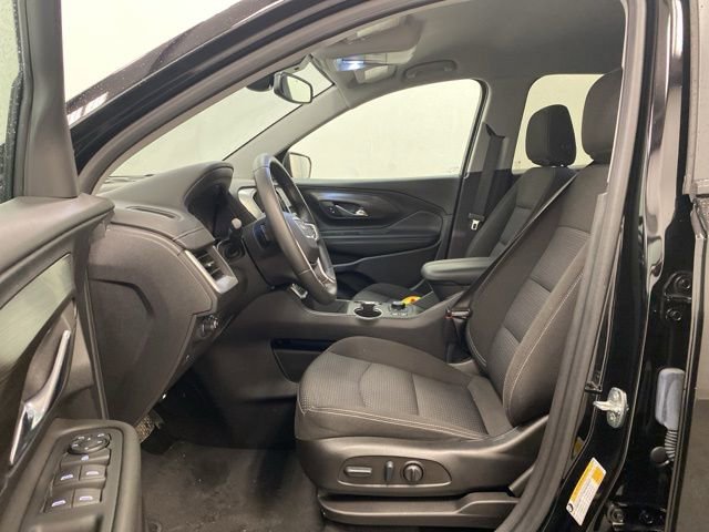 Used 2022 GMC Terrain SLE w/ Driver Convenience Package image 8