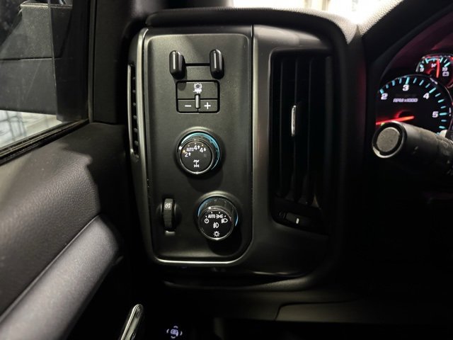 Used 2018 Chevrolet Silverado 1500 LT image 14