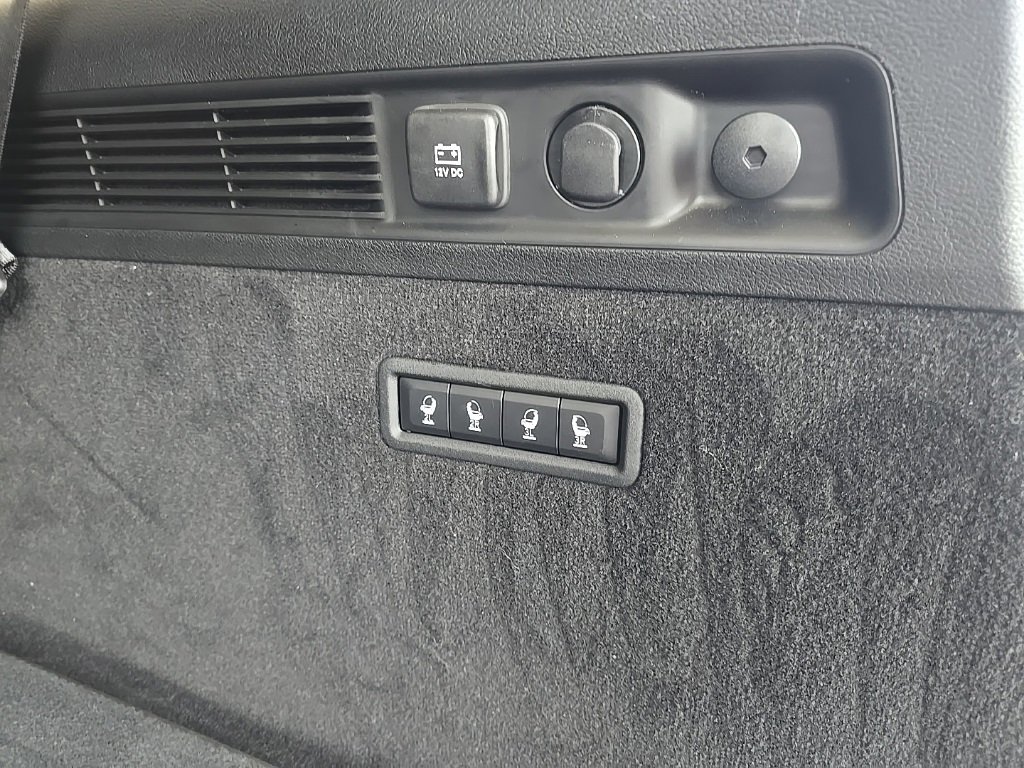 Used 2024 Jeep Grand Wagoneer Series II w/ Quick Order Packagew 28T image 32