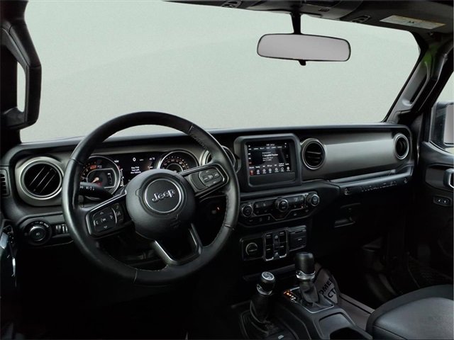 Used 2022 Jeep Wrangler Unlimited Willys image 9