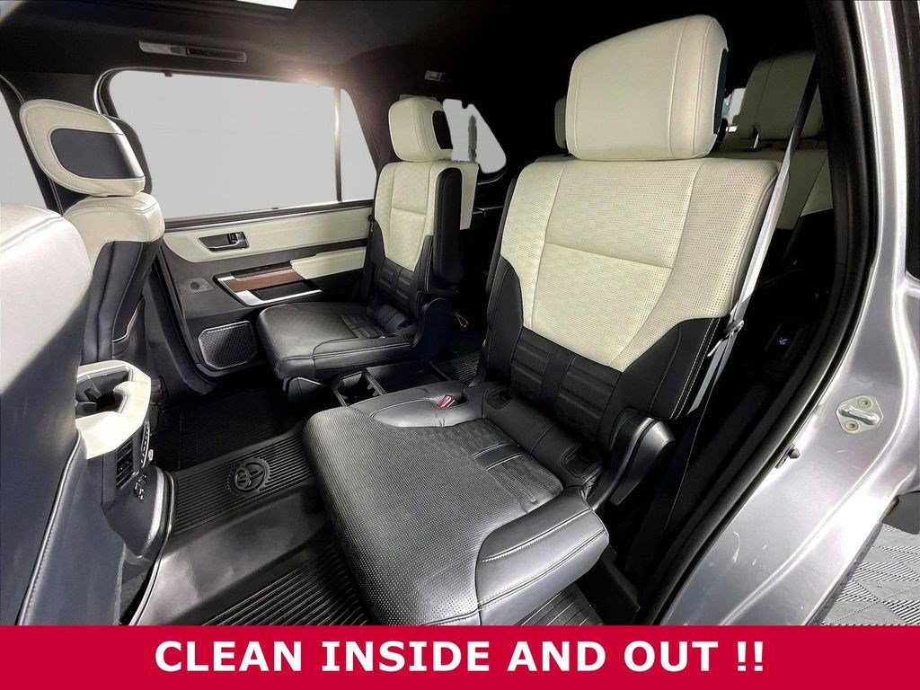 Used 2024 Toyota Sequoia Capstone AWD/4WD image 22