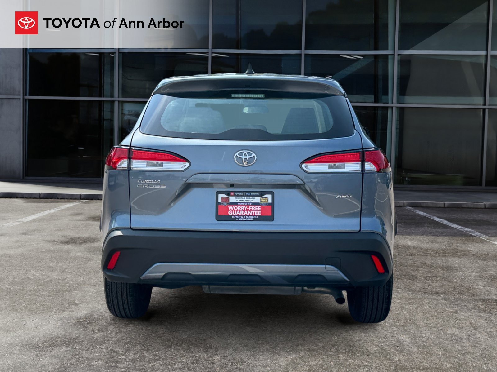 Used 2024 Toyota Corolla Cross L AWD/4WD image 9