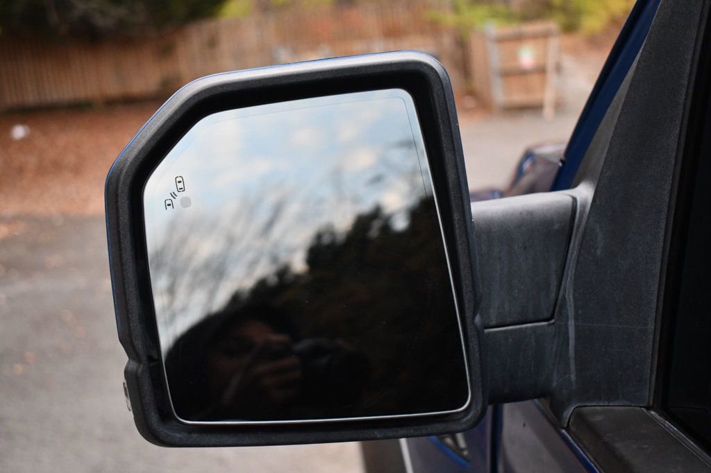 Used 2018 Ford F150 Raptor w/ Equipment Group 802A Luxury image 50