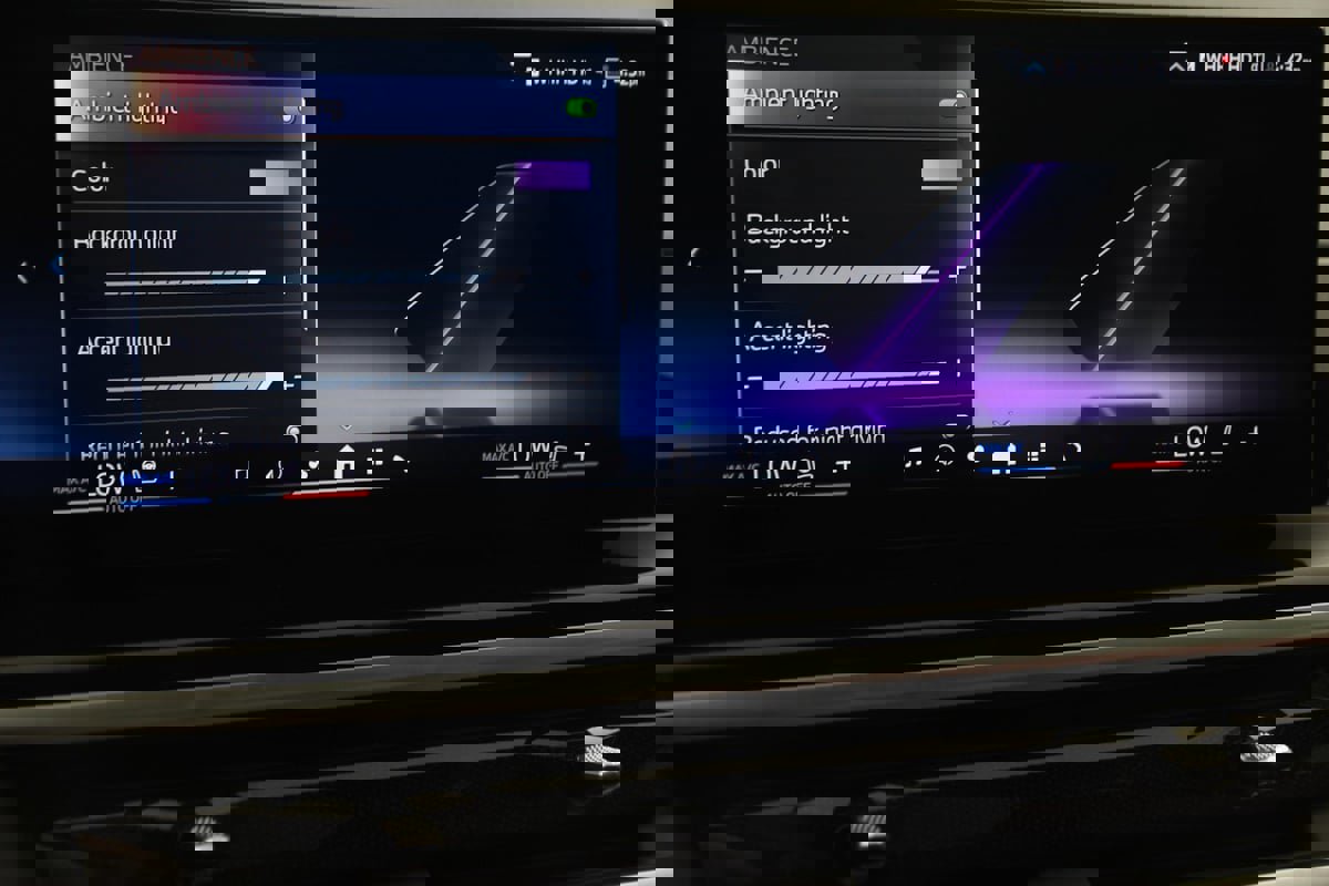 Used 2024 BMW X6 xDrive40i image 47