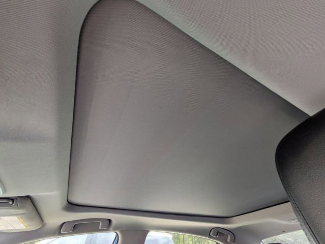 Used 2020 Toyota Camry XSE FWD image 9