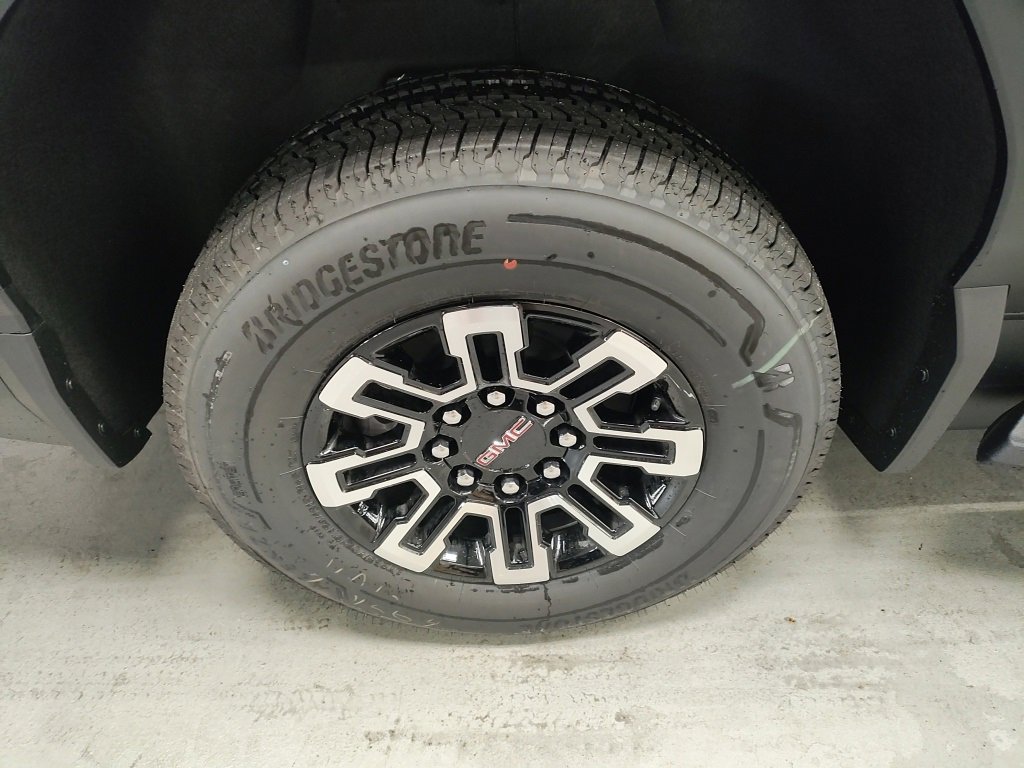 New 2026 GMC Sierra EV Elevation image 3