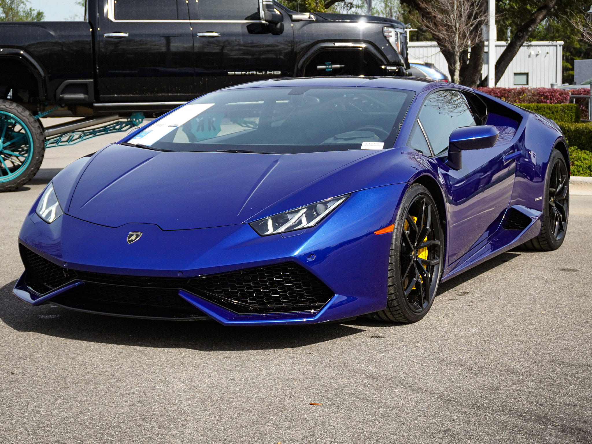 Used 2017 Lamborghini Huracan LP 610-4 image 5