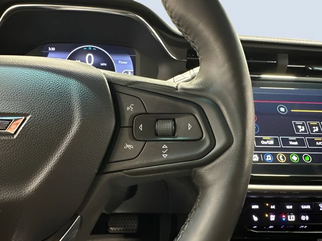 Used 2023 Chevrolet Bolt LT w/ Infotainment Package FWD image 19