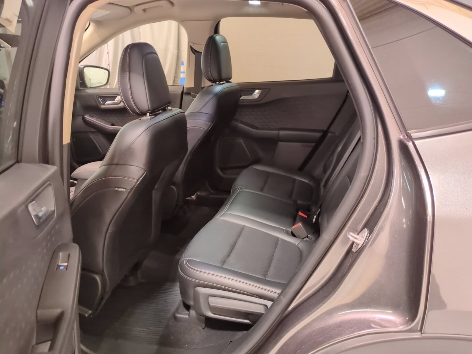 Used 2020 Ford Escape SEL AWD/4WD image 13
